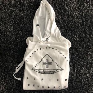 LRG women’s hooded top